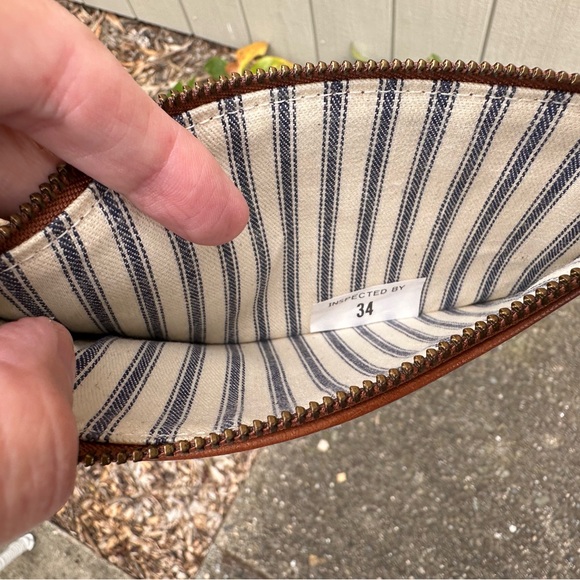 NWOT Vintage Coach Bag Skinny Cosmetic Case Pouch 7170 British Tan - Picture 4 of 5